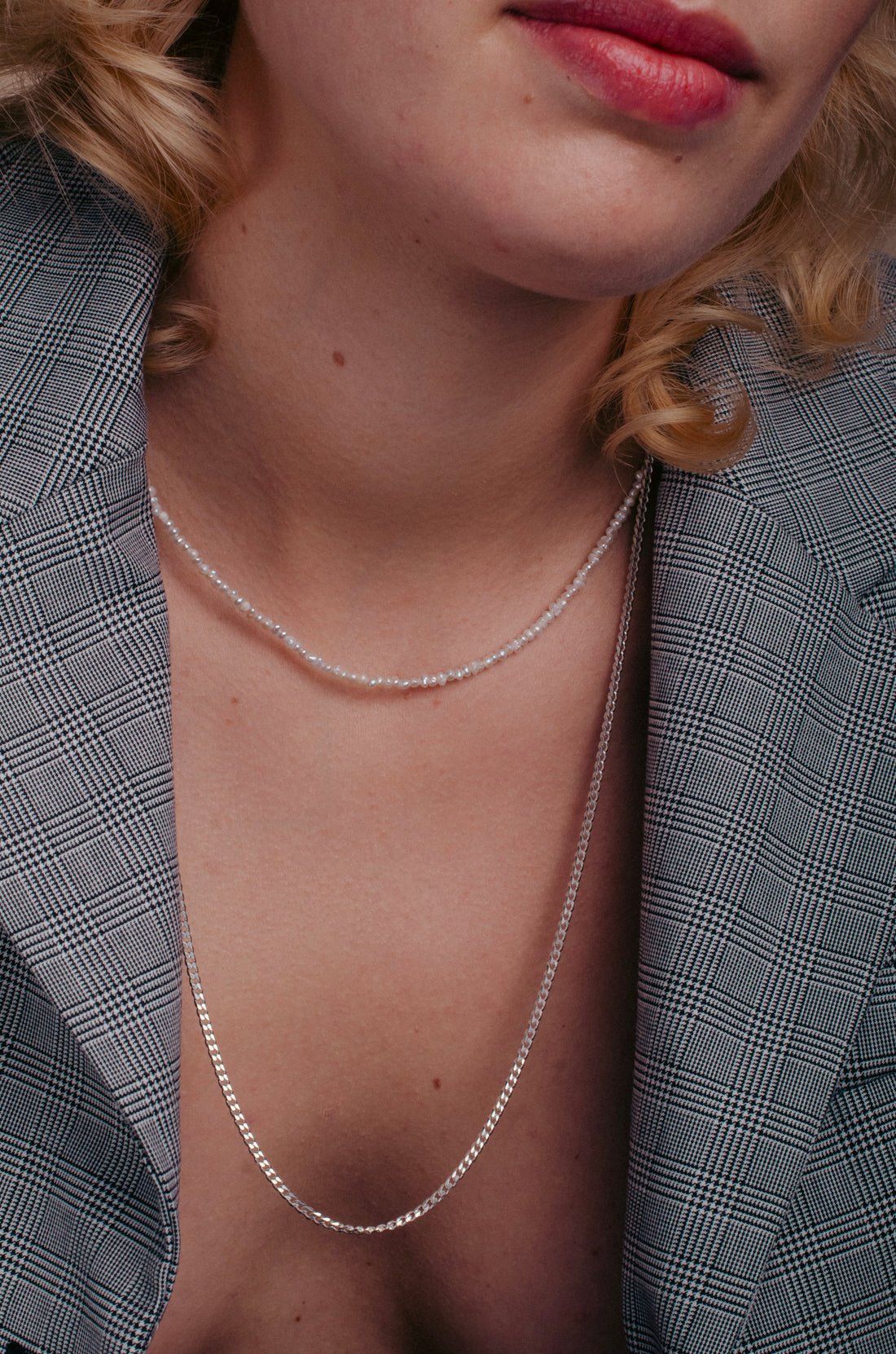 Silver and Pearl Necklace "Edge"