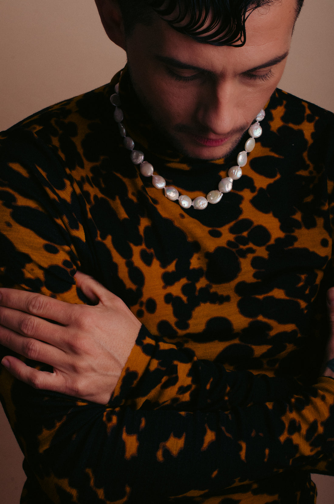 Pearl Necklace "Coin" - Grey