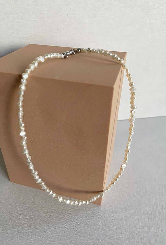"Pearl" Choker -grand