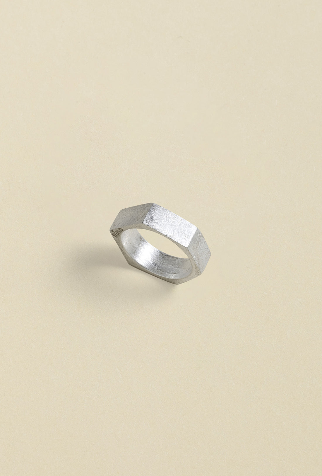 Silver Ring Hex